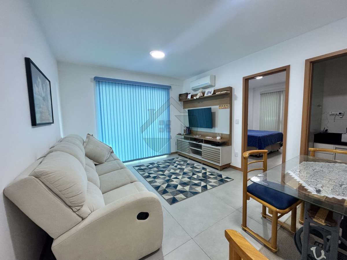 Apartamento à venda em Cabo Frio, Braga, com 1 quarto, 80m²