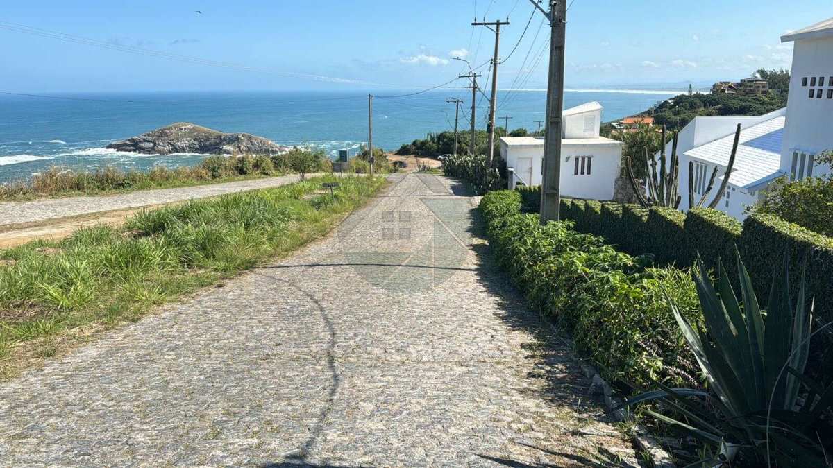 Casa à venda com 5 quartos, 5 banheiros, 3 vagas no Pontal do Atalaia - Arraial do Cabo - RJ