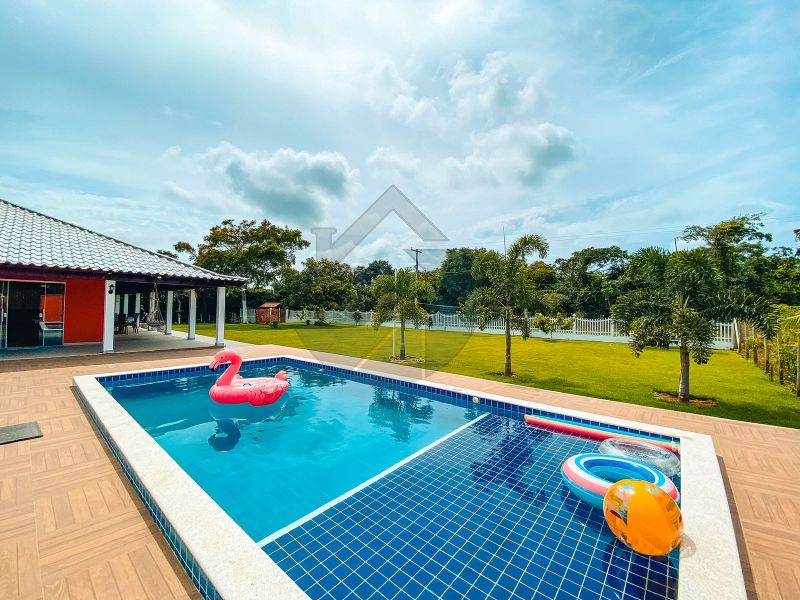 Casa em Búzios com 4 quartos