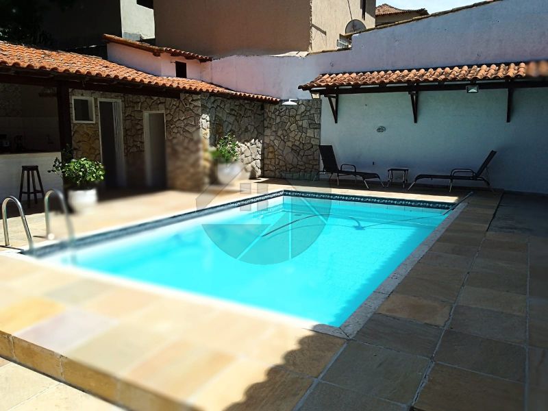 Casa com 4 quartos em São Pedro da Aldeia - Baixo Grande