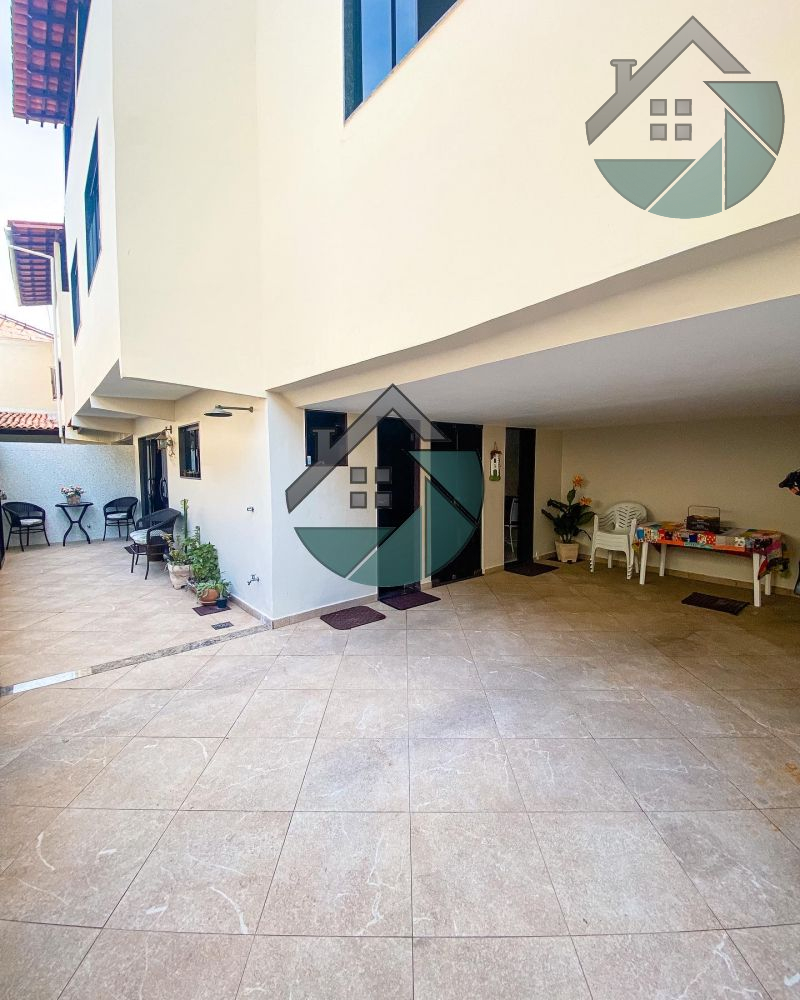 Casa de condomínio com 3 quartos, à venda em Cabo Frio, Jardim Caiçara