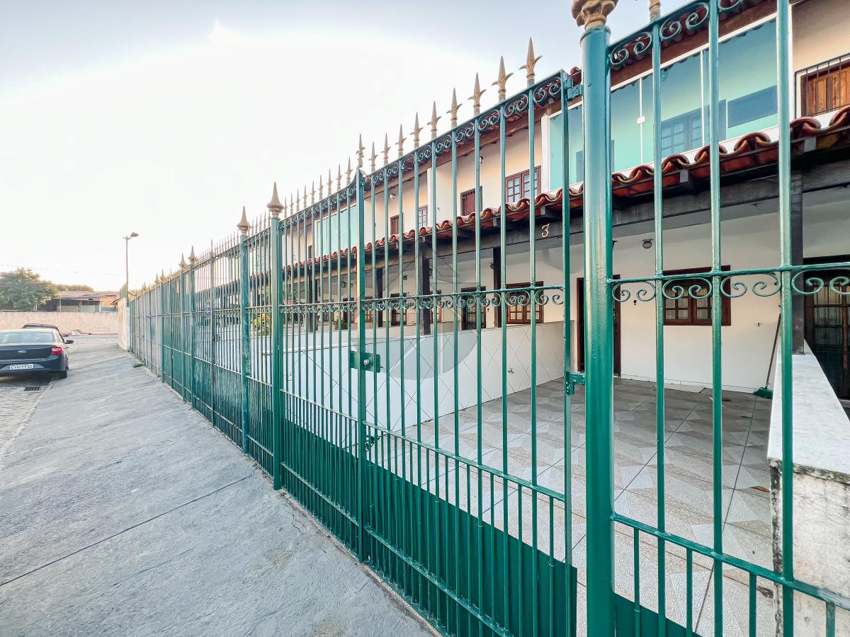 Casa 2 quartos Jd. Flamboyant