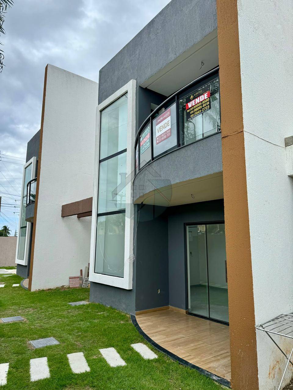 Casa em condomínio 4 quartos, Novo Portinho- Cabo Frio