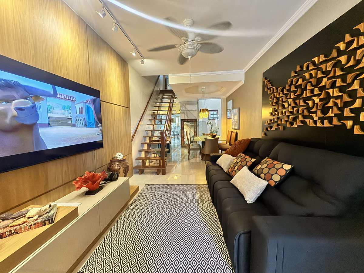 Casa independente com 2 quartos - Palmeiras - Cabo Frio