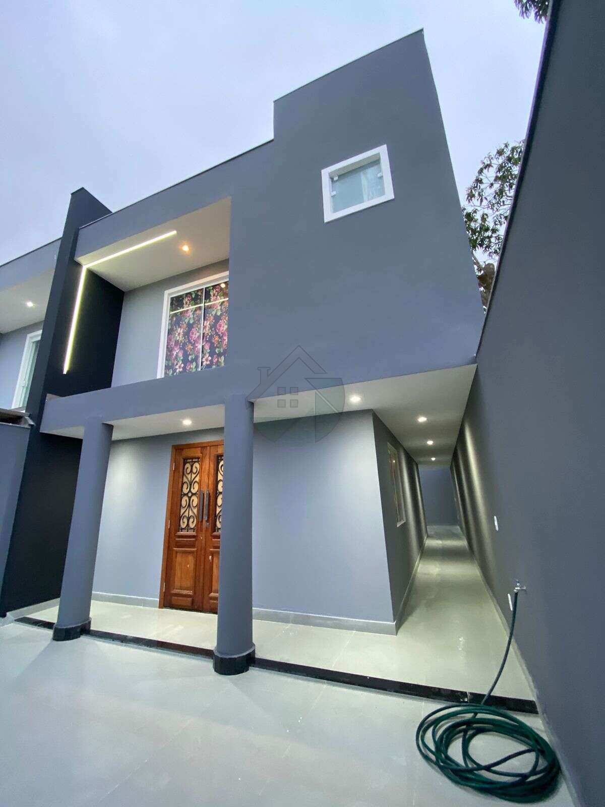 Casa independente com 3 quartos nova - Vinhateiro - São Pedro da Aldeia