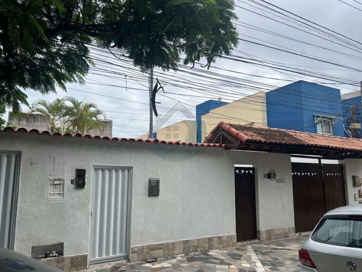 Casa  para  fins comercial com seis quartos, são Cristóvão, Cabo Frio RJ