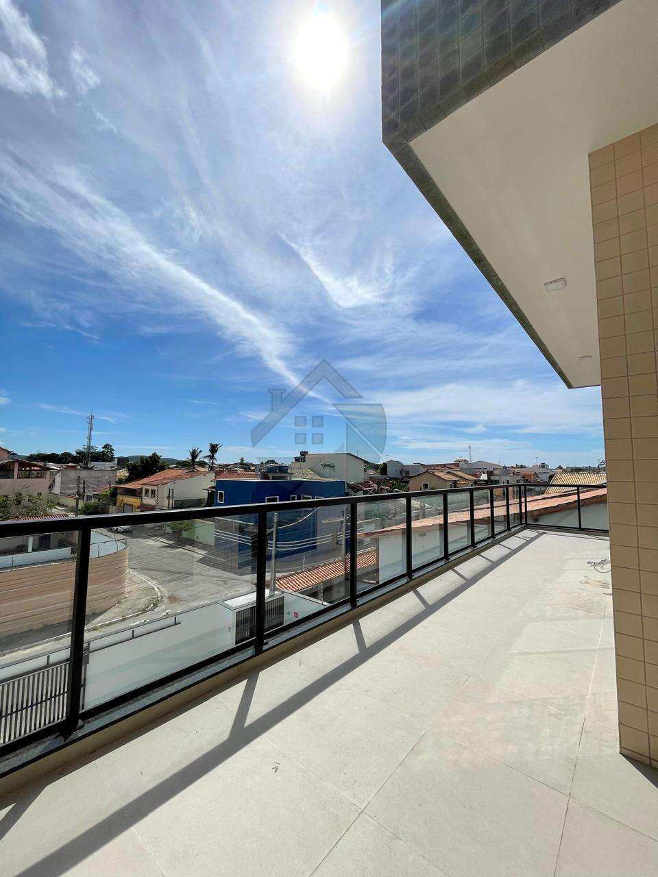 Cobertura Linear com 3 Quartos (2 Suítes), Elevador, Salão de Festas e 2 Vagas  - Parque Burle - Cabo Frio - RJ