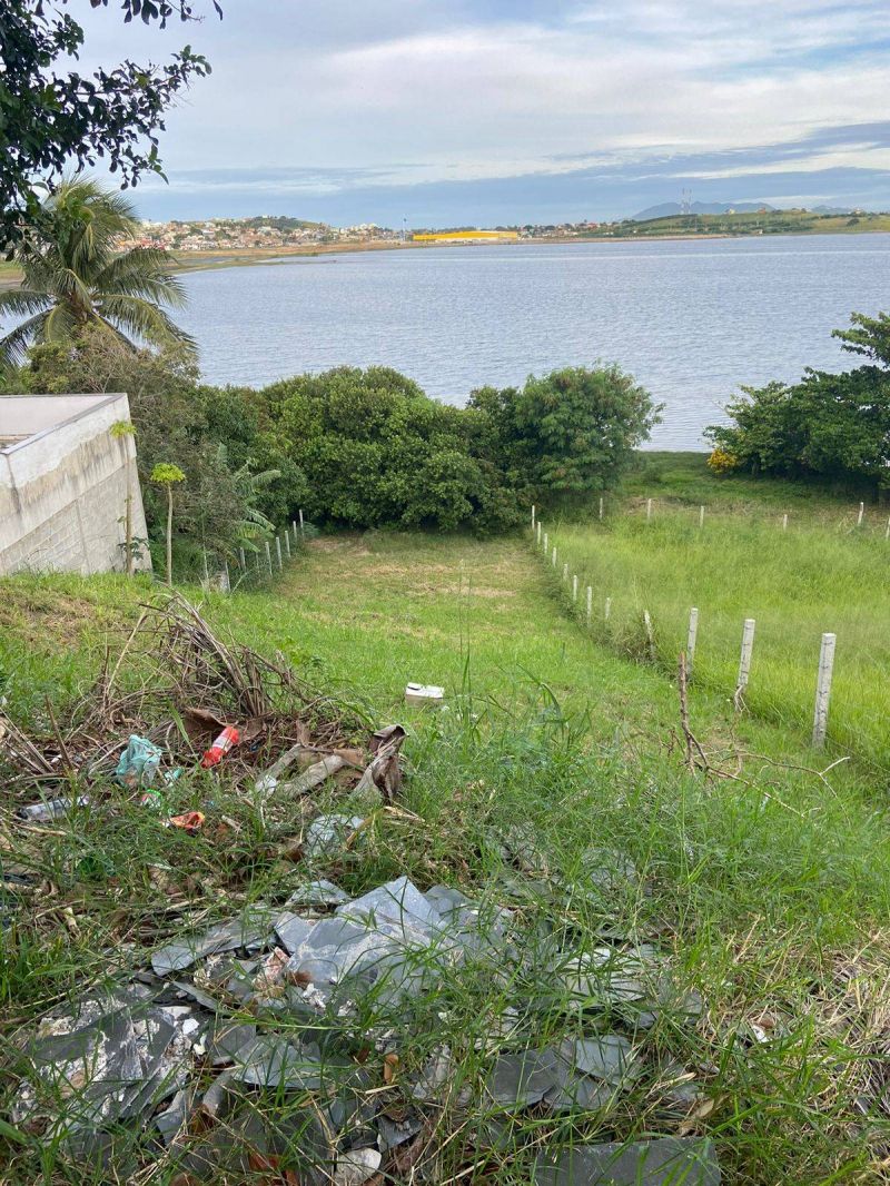 Terreno com 595m², à venda em São Pedro da Aldeia, Campo Redondo