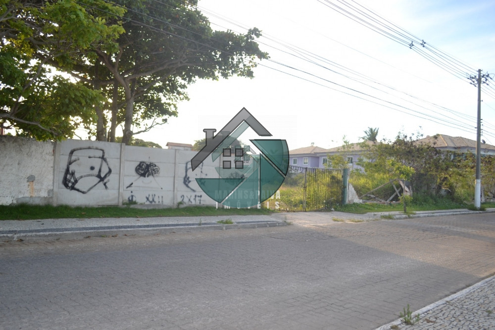 Terreno grande - Palmeiras - Cabo Frio